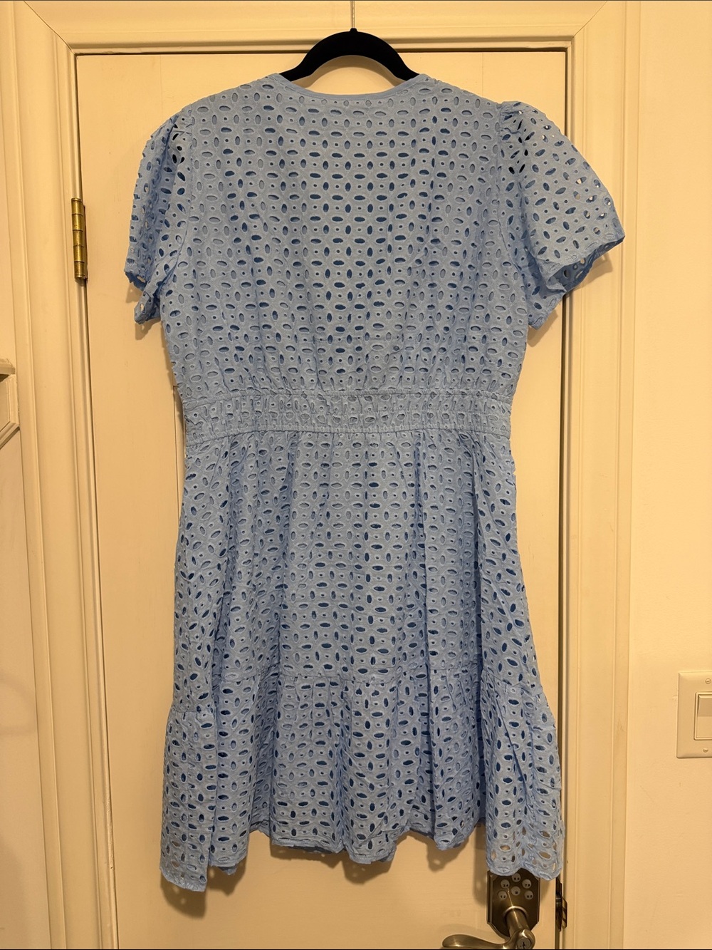 Light Blue Eyelet Mini Dress with Short Sleeves by Unknown Brand - Picture 7 of 8